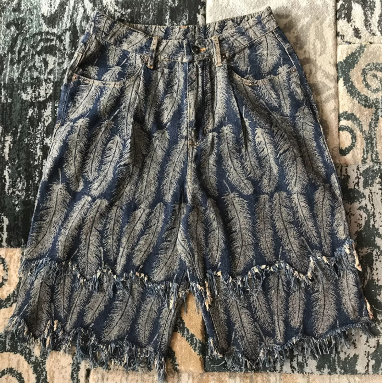 12OZ FEATHER DENIM SHORTS