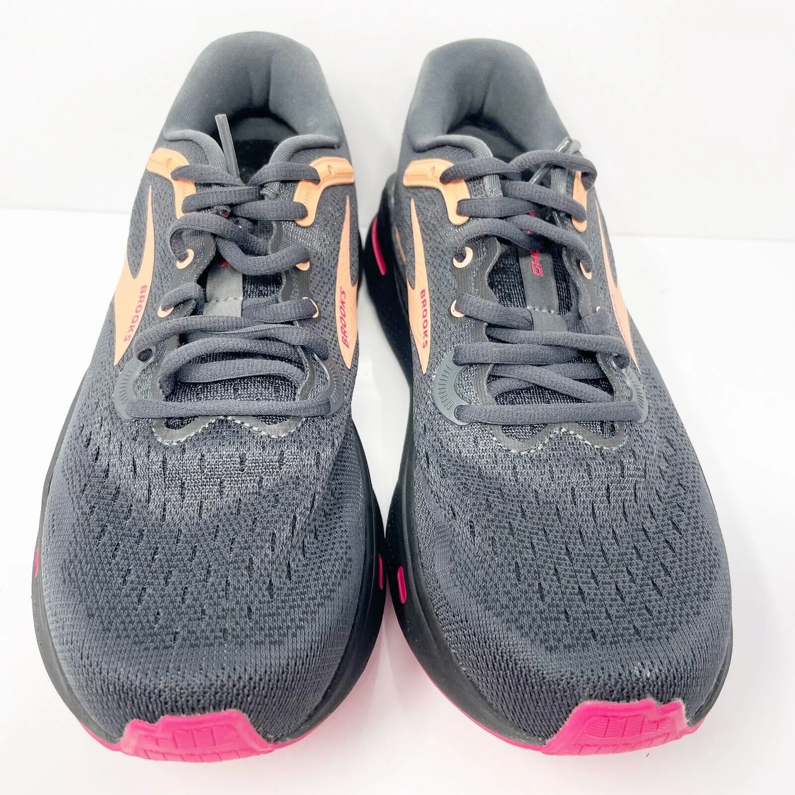 Brooks Womens Ghost Max 1203951B049 Black Running Shoes Sneakers Size 9 B