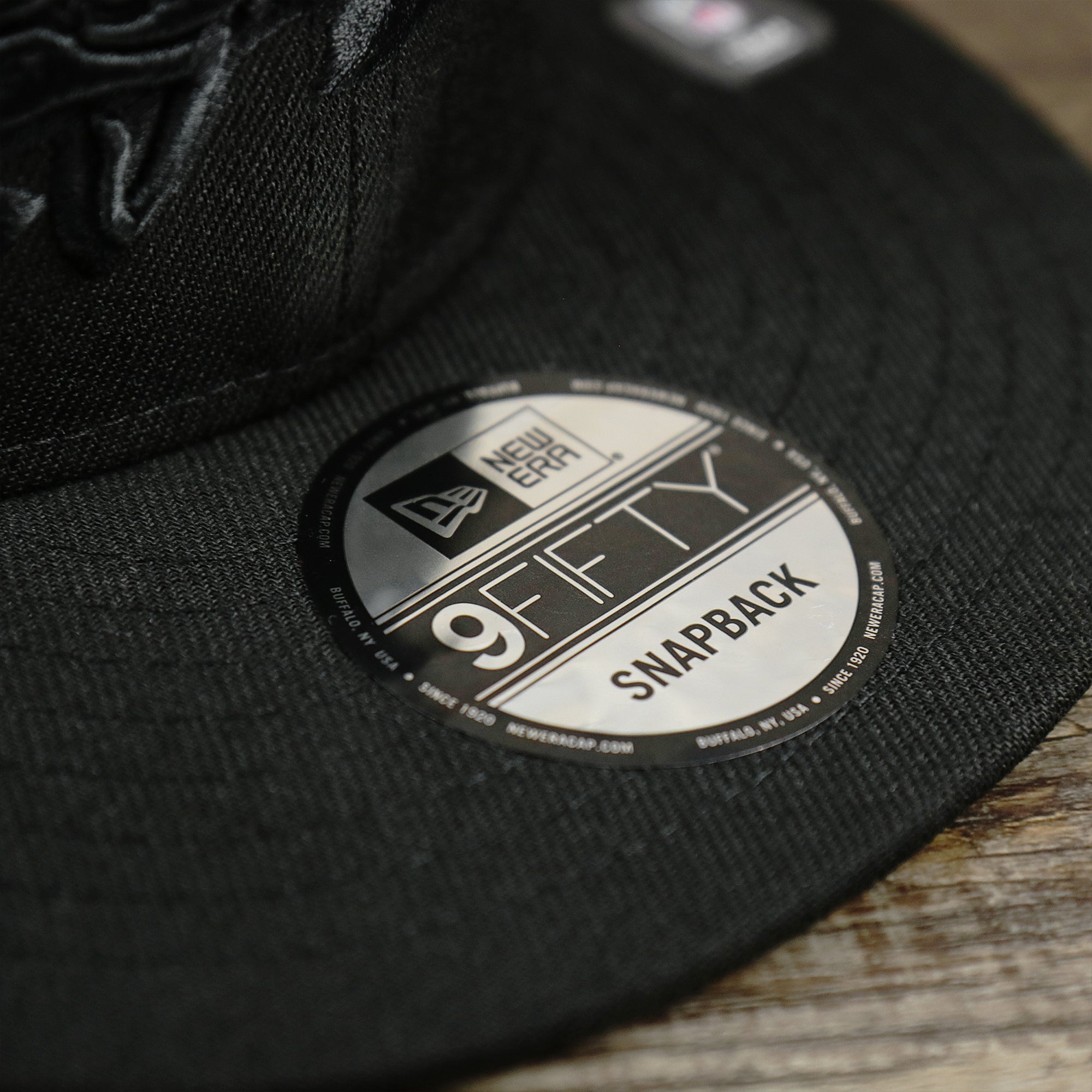 Eagles snapback black on black snapback hat | All black eagles snapback  | 9FIFTY (950) SNAPBACK HAT