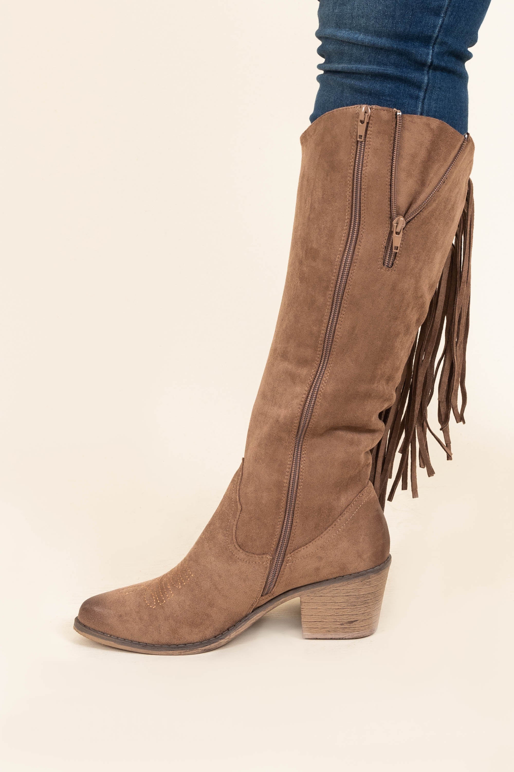 Finally Fringe Boots, Brown