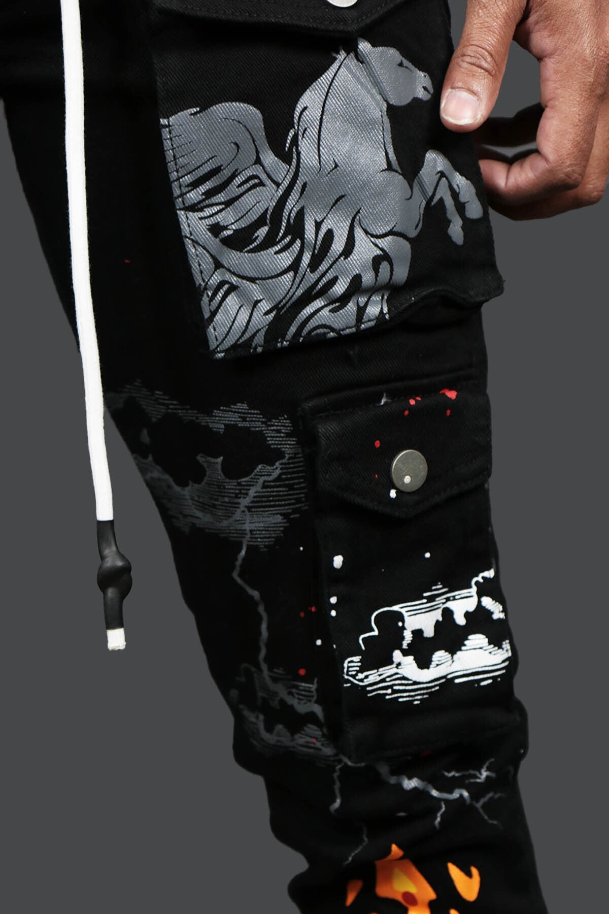 Fly High Custom Painted Cargo Denim Pants Motive Denim | Black |