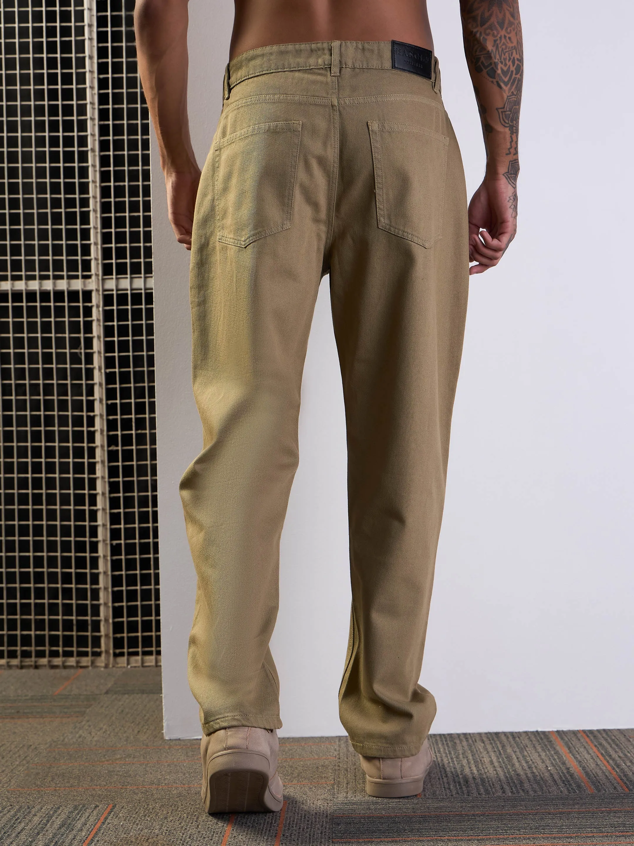 Men Khaki Basic Relax Fit Jeans