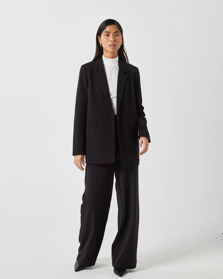 Minimum Tara 2.0 Blazer In Black