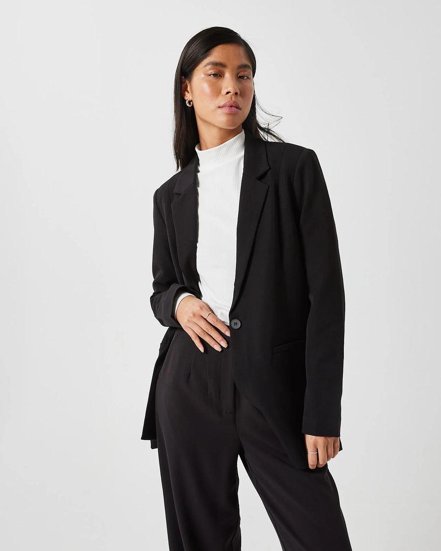 Minimum Tara 2.0 Blazer In Black