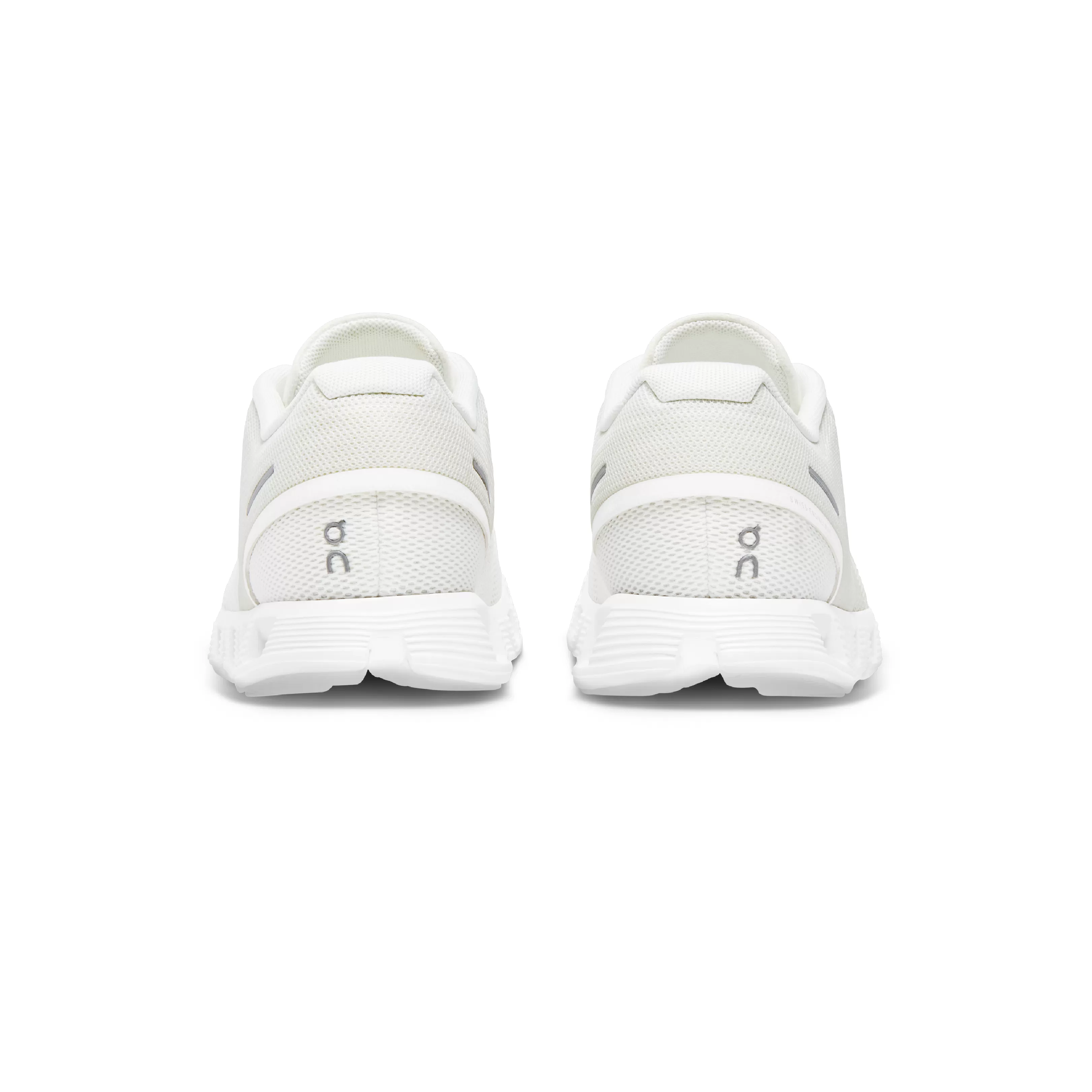 On Running Cloud 5 Undyed-White / White