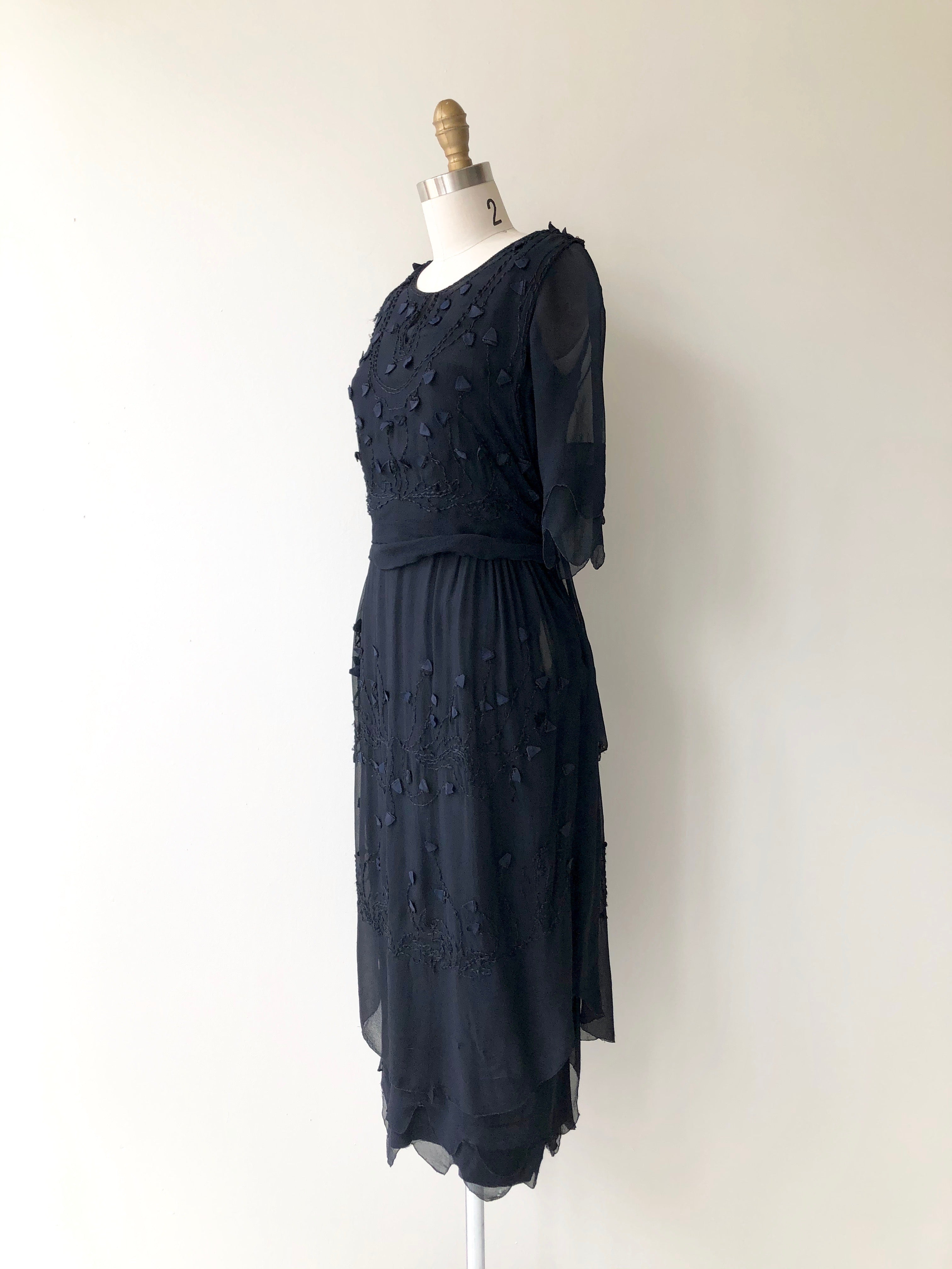 Phantome Silk Dress | 1920s