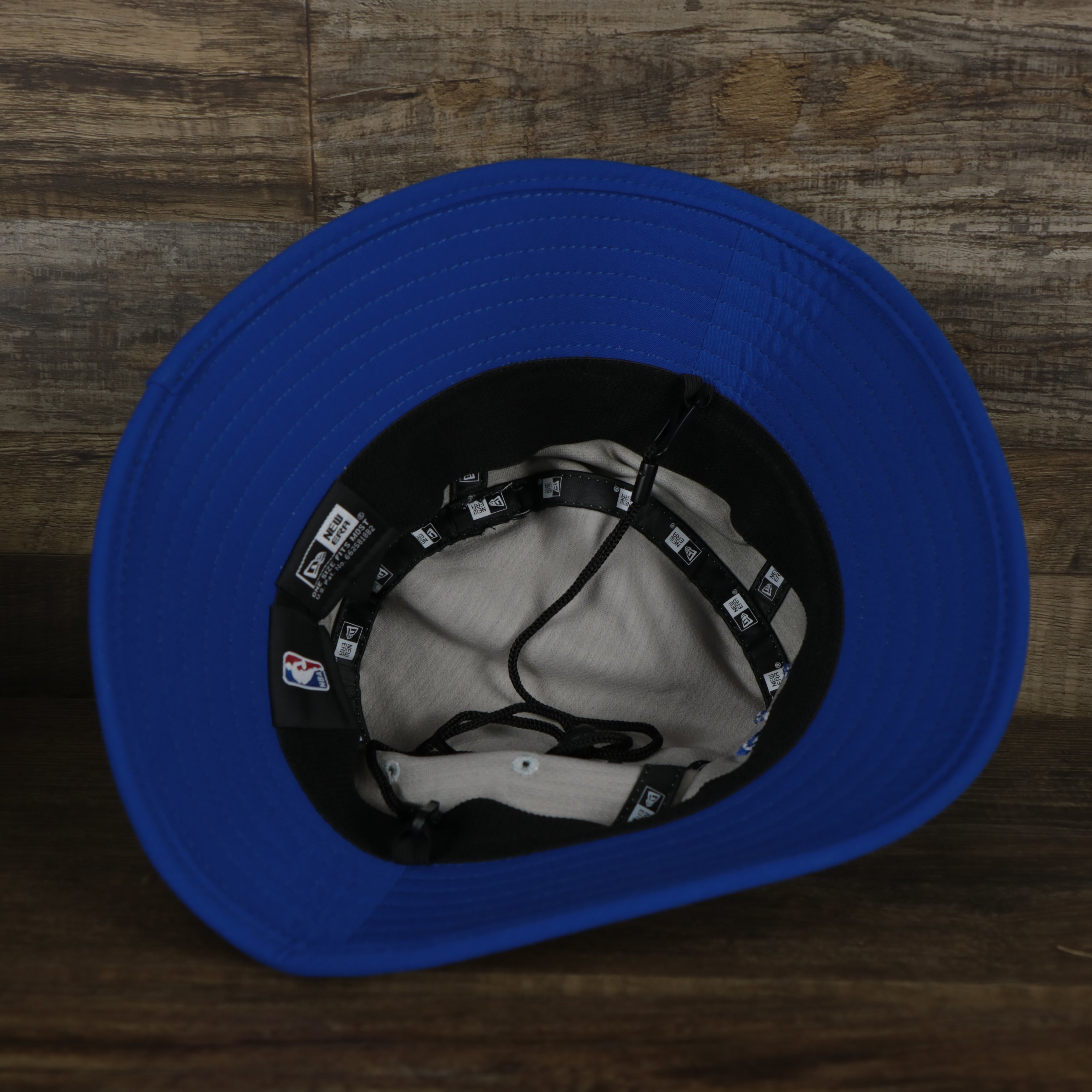 Philadelphia 76ers On-Court New Era Performance Bucket Hat | Gray