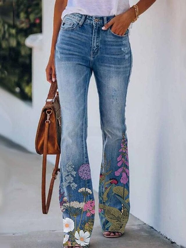 Stylish Women's High-Waisted Bootcut Flare Jeans with Side Pockets