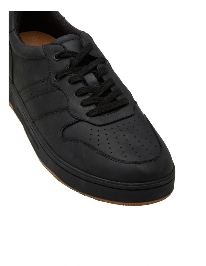 Swing Leather Sneaker in Black Wild