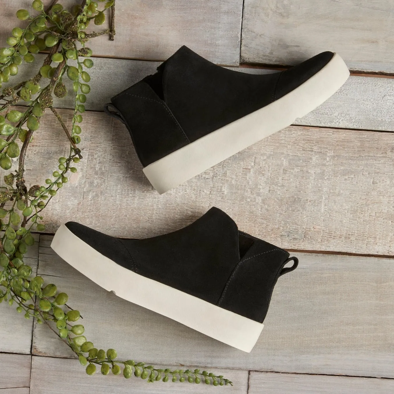 Verona Mid Platform Sneaker