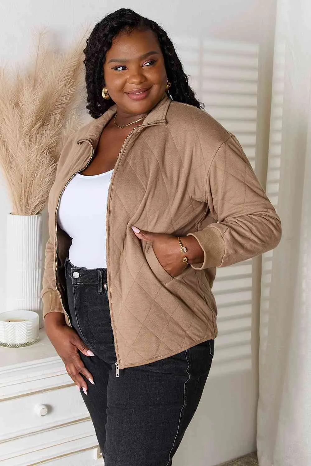 Zip-Up Jacket with Pockets in Mocha